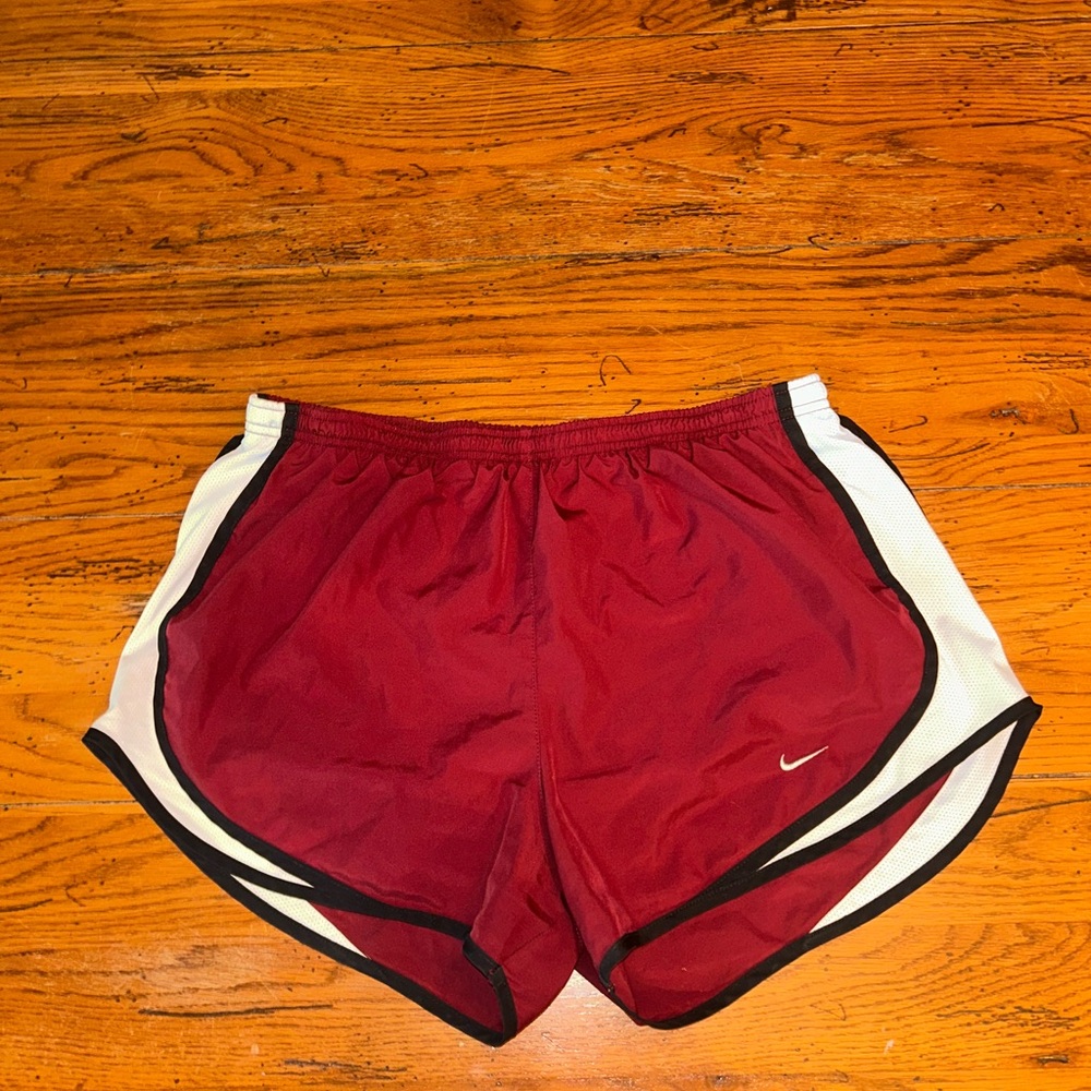 Women’s Nike Shorts (Maroon/Deep Red)